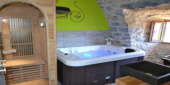 Combien coûte l&rsquo;installation d&rsquo;un jacuzzi à la maison ?